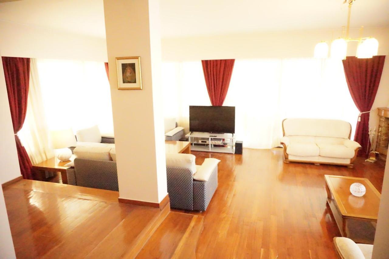 Luxury Athenian Riviera Apartment 135 Sqm At Voula Εξωτερικό φωτογραφία